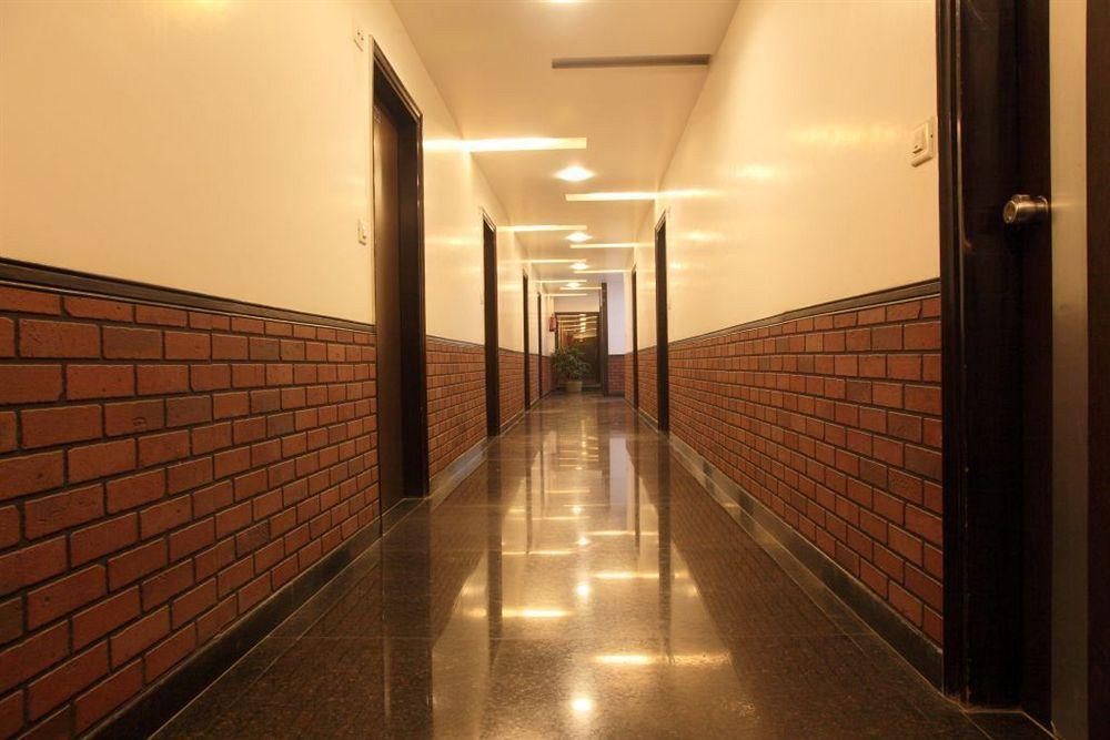 Hotel Lohmod At National Highway 8 - Free Airport Transffer Νέο Δελχί Εξωτερικό φωτογραφία