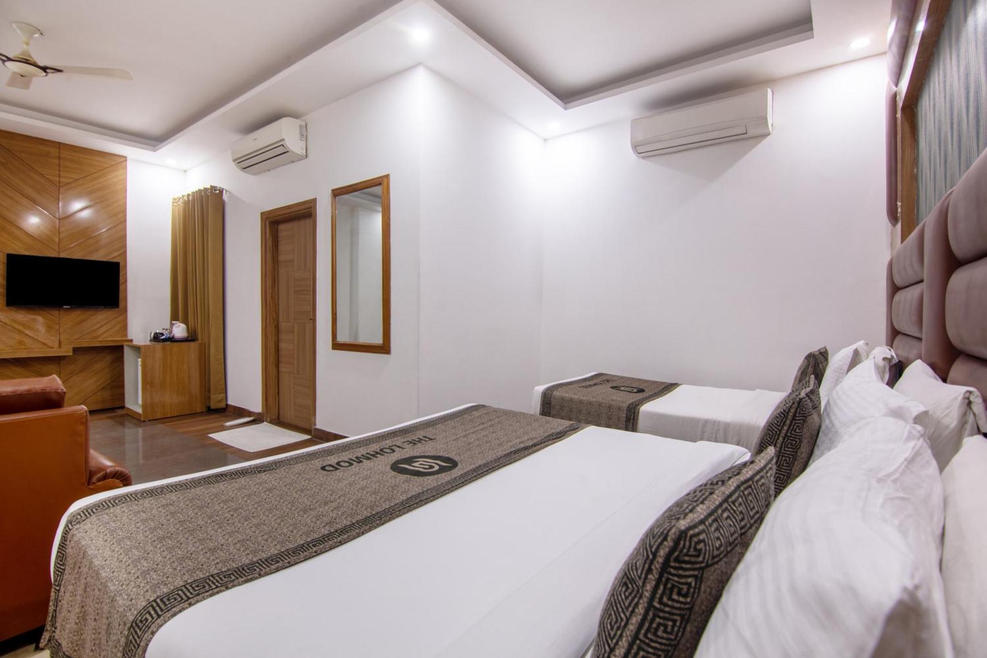 Hotel Lohmod At National Highway 8 - Free Airport Transffer Νέο Δελχί Εξωτερικό φωτογραφία