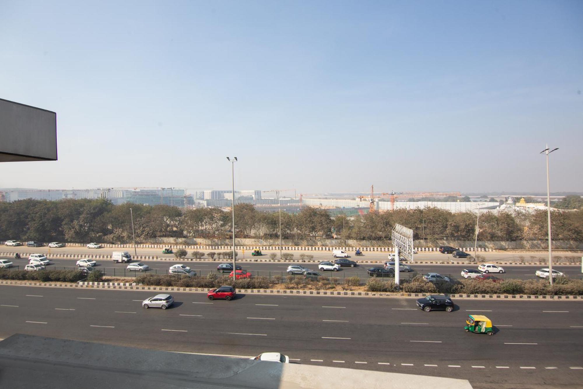 Hotel Lohmod At National Highway 8 - Free Airport Transffer Νέο Δελχί Εξωτερικό φωτογραφία