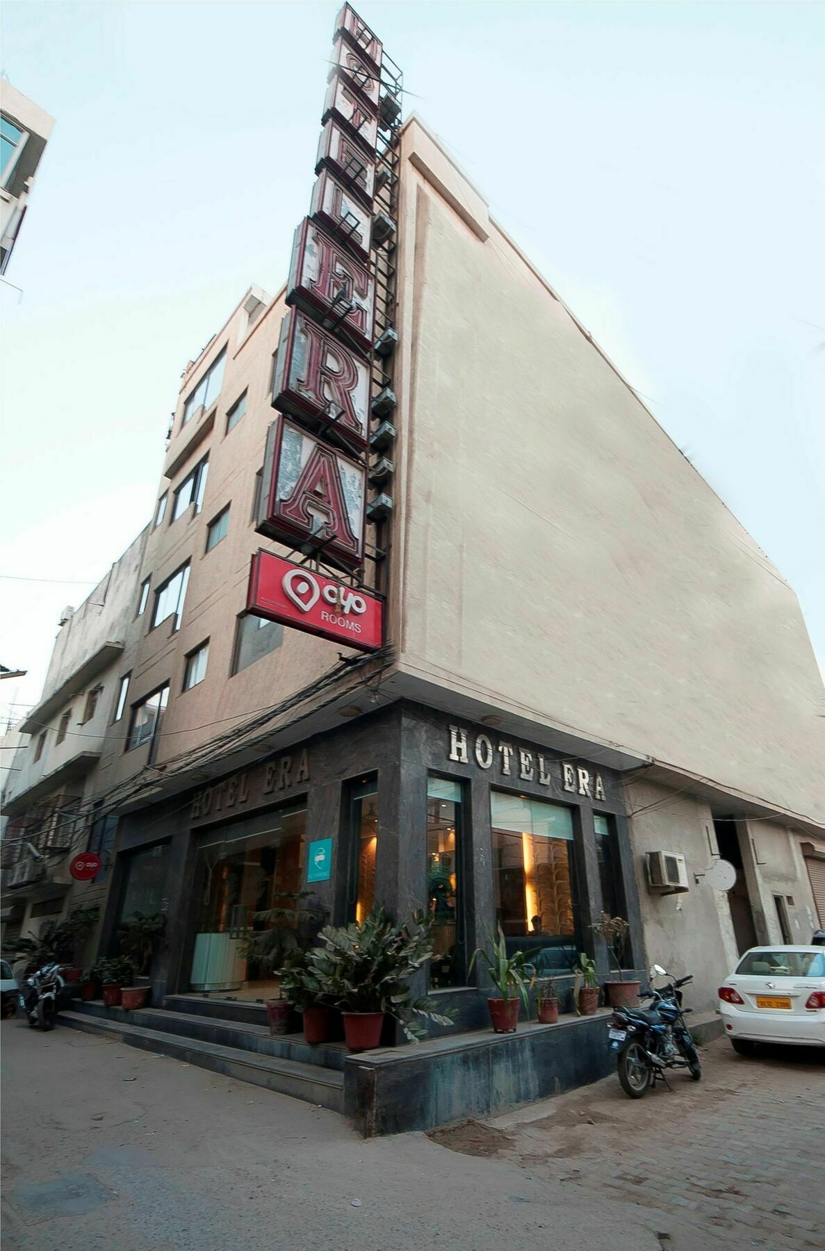 Hotel Lohmod At National Highway 8 - Free Airport Transffer Νέο Δελχί Εξωτερικό φωτογραφία